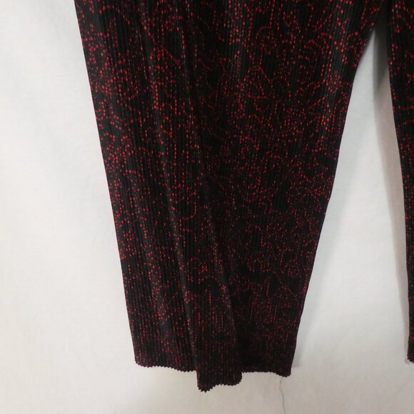 Handmade Red and Black Wide Leg Lounge Pants | 19 inch waist measured - Picture 15 of 16